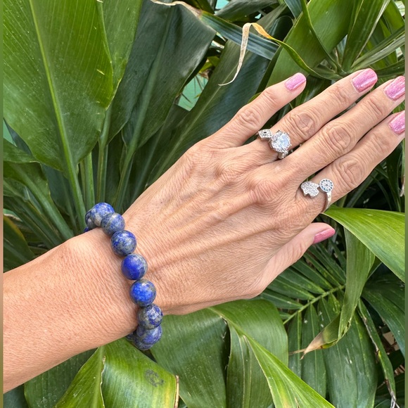 B77. 12mm Lapis Lazuli Natural Blue Gemstone Beaded Bracelet Made On Maui - Picture 4 of 6